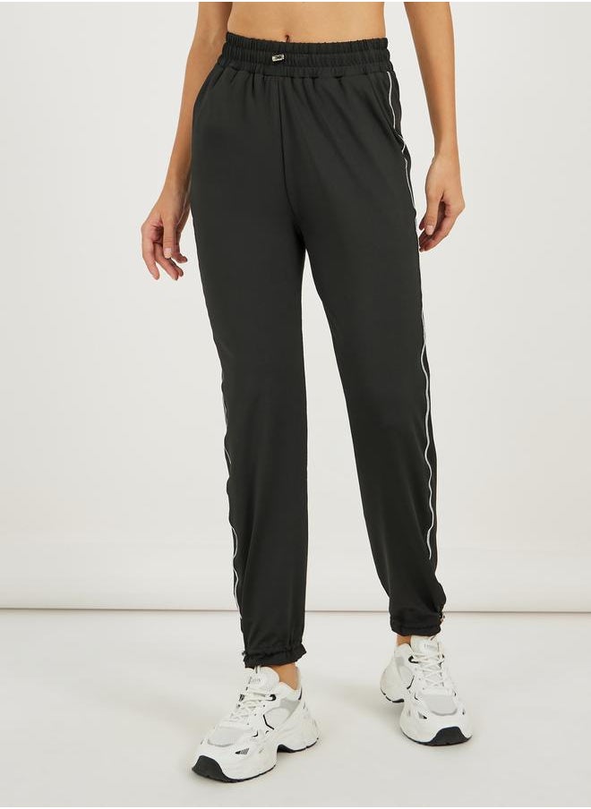 Styli Contrast Side Seam Cuff String Detail Joggers  - Image 2