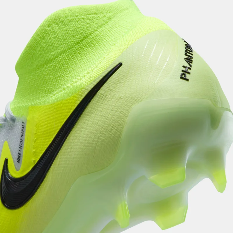Nike Phantom Luna 2 Elite FG Football Shoes