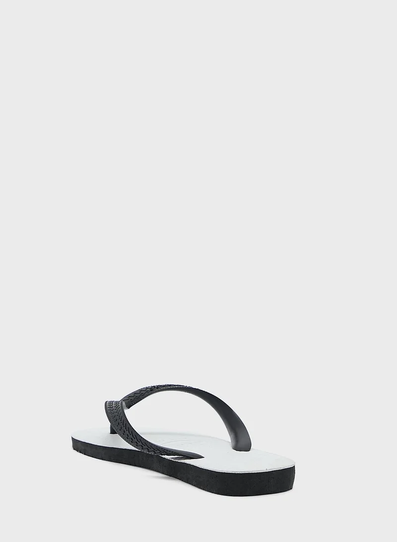havaianas Tradicional Flip Flops