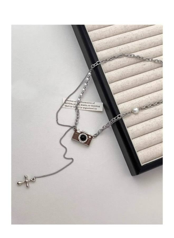 قلادة كاميرا بنية أنيقة بطول قابل للتعديل، مناسبة لعشاق التصوير الفوتوغرافي ومبتكري الموضة - Image 5