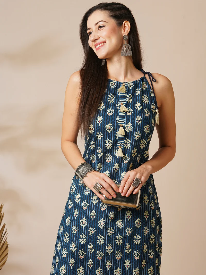 globus Women Floral Printed Straight Pure Cotton Kurta With Trousers