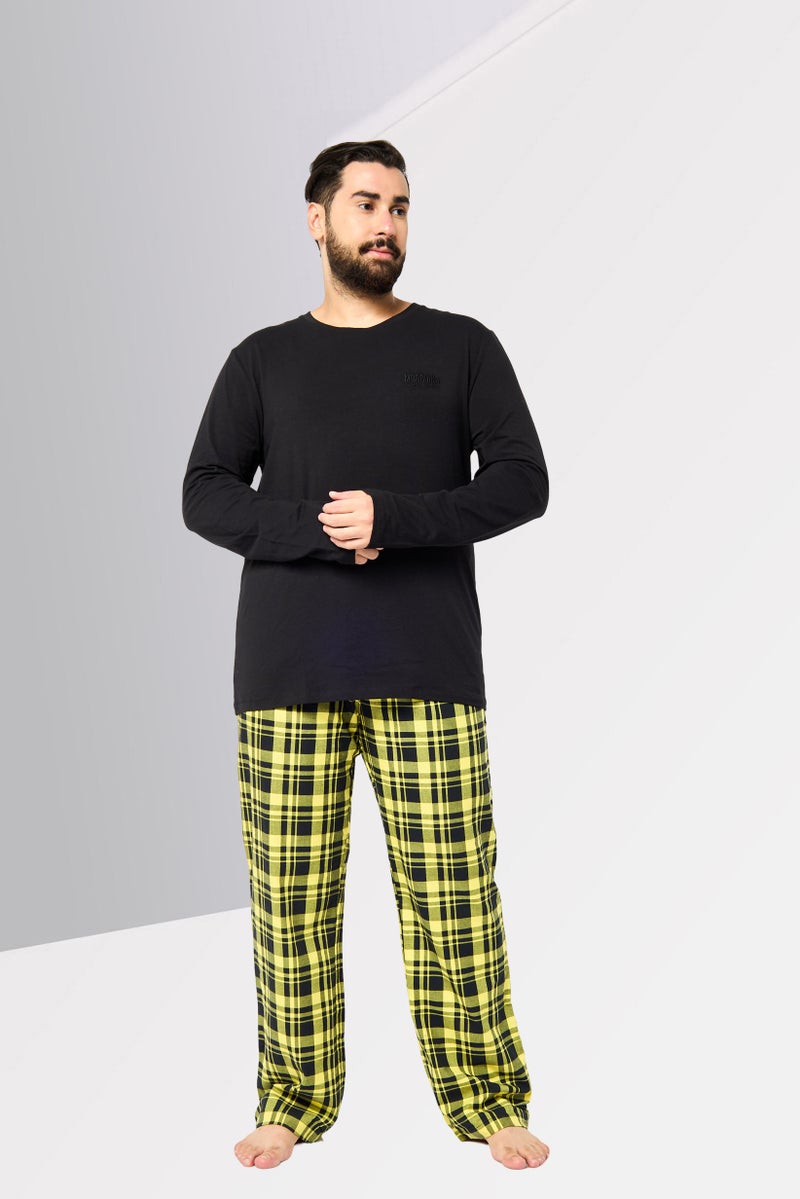 MOSCHINO Men 2 Pcs Embroidered Logo Long Sleeves Top And Plaid Pajama Set, Multicolor - Image 2
