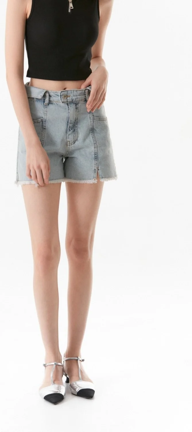 FullaModa High Waist Tassel Slit Detailed Jean Shorts