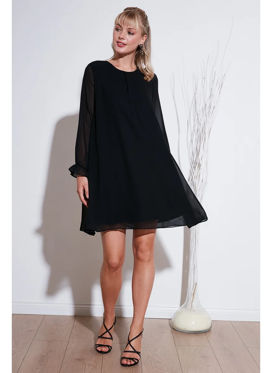 Lela Crew Neck Long Sleeve Chiffon Dress Women's Dress 611EL303