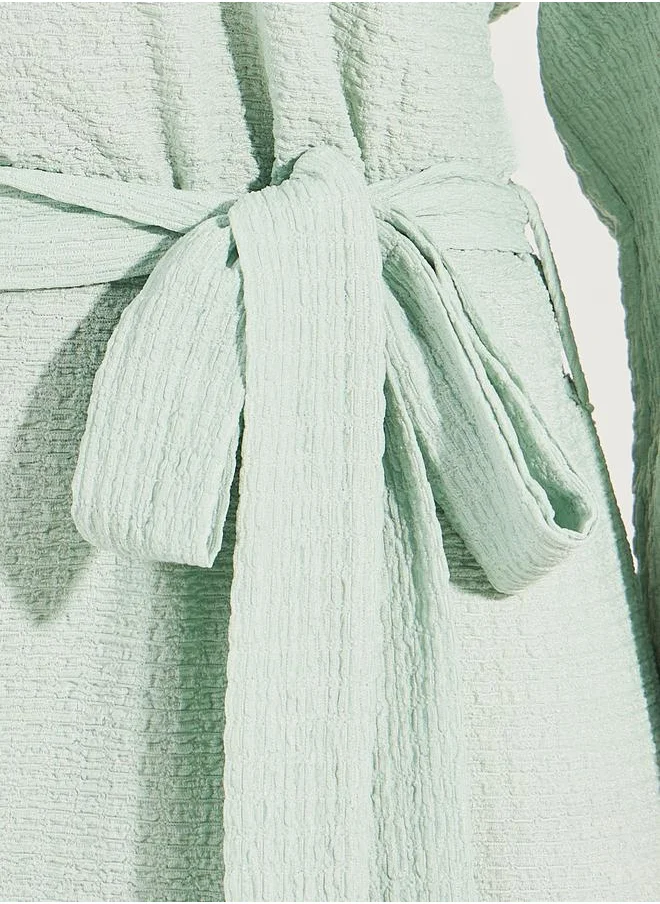 Styli Textured Jalabiya with Side Slit