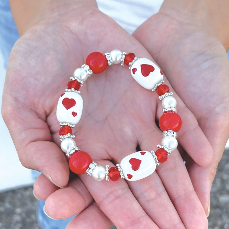 fiona Casino Playing Poker Card Glass Beaded Bracelet, Gift For Women, 1 pc (Red Heart) - Image 4