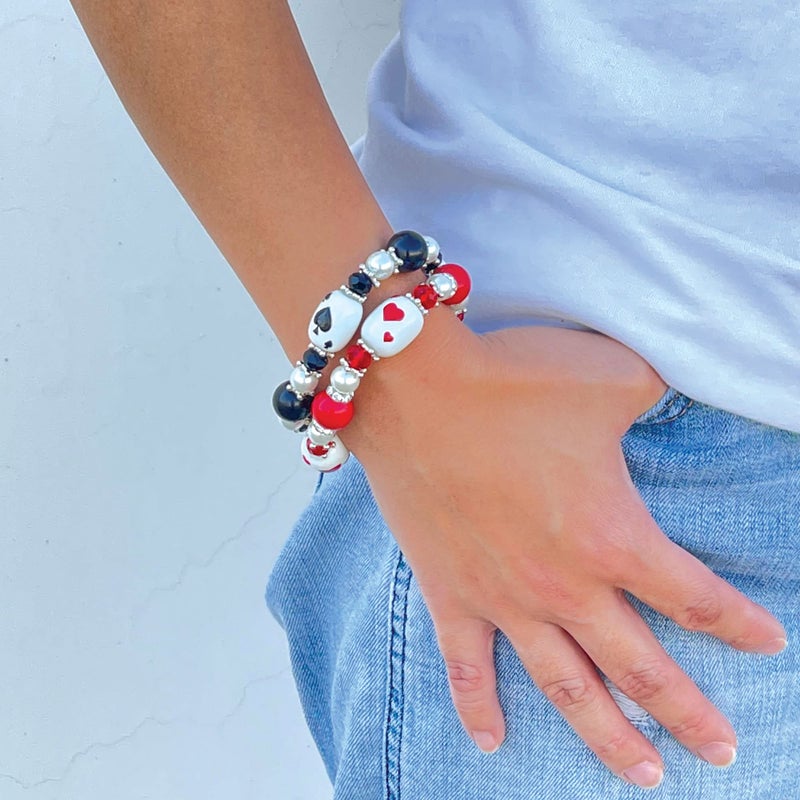 fiona Casino Playing Poker Card Glass Beaded Bracelet, Gift For Women, 1 pc (Red Heart) - Image 3