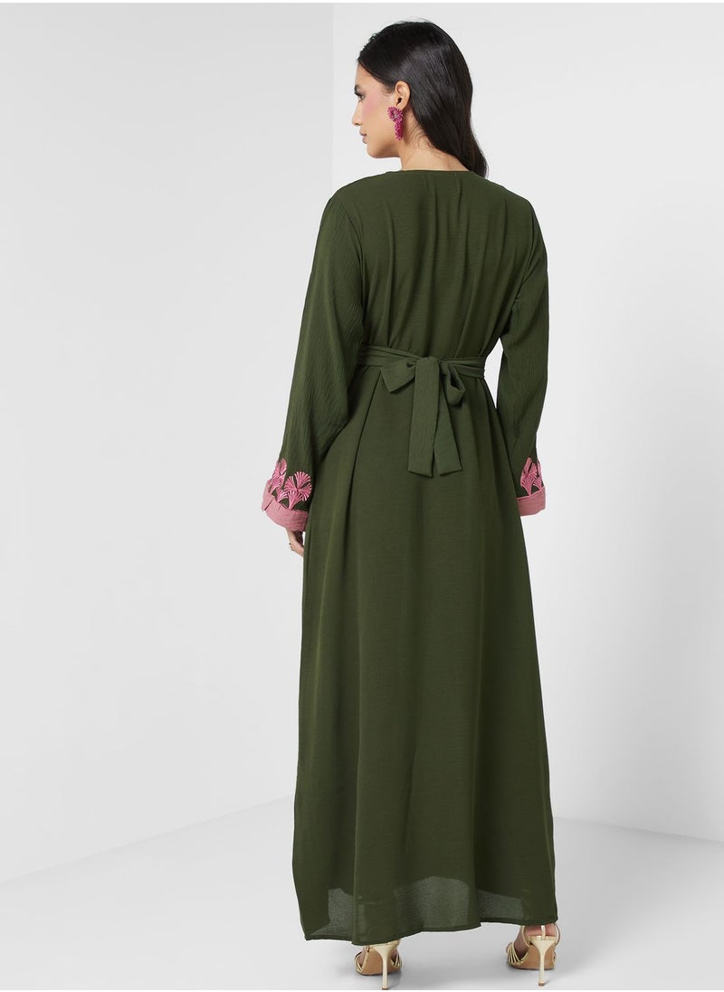 hayas closet - Embroidered Belted Jalabiya - Image 1