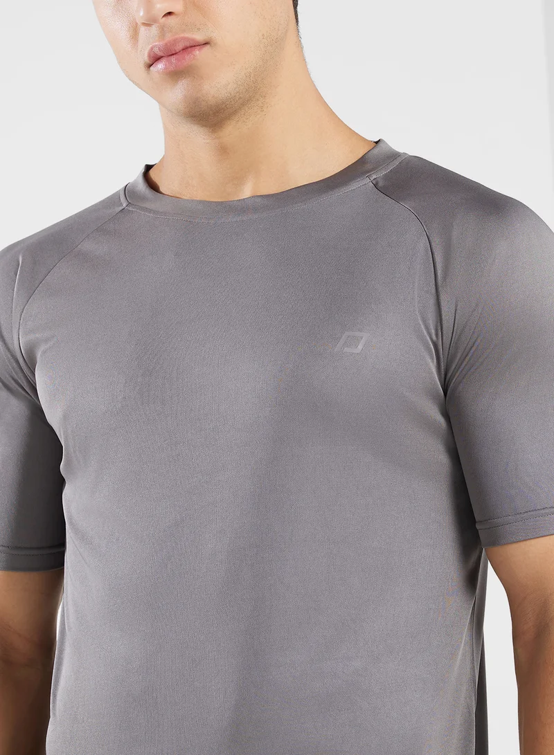 فورورد Essential Crew Neck T-Shirt