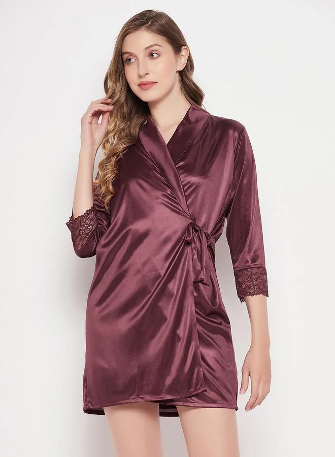 Clovia Pack of 2 - Lace Detail Slip and Robe Set