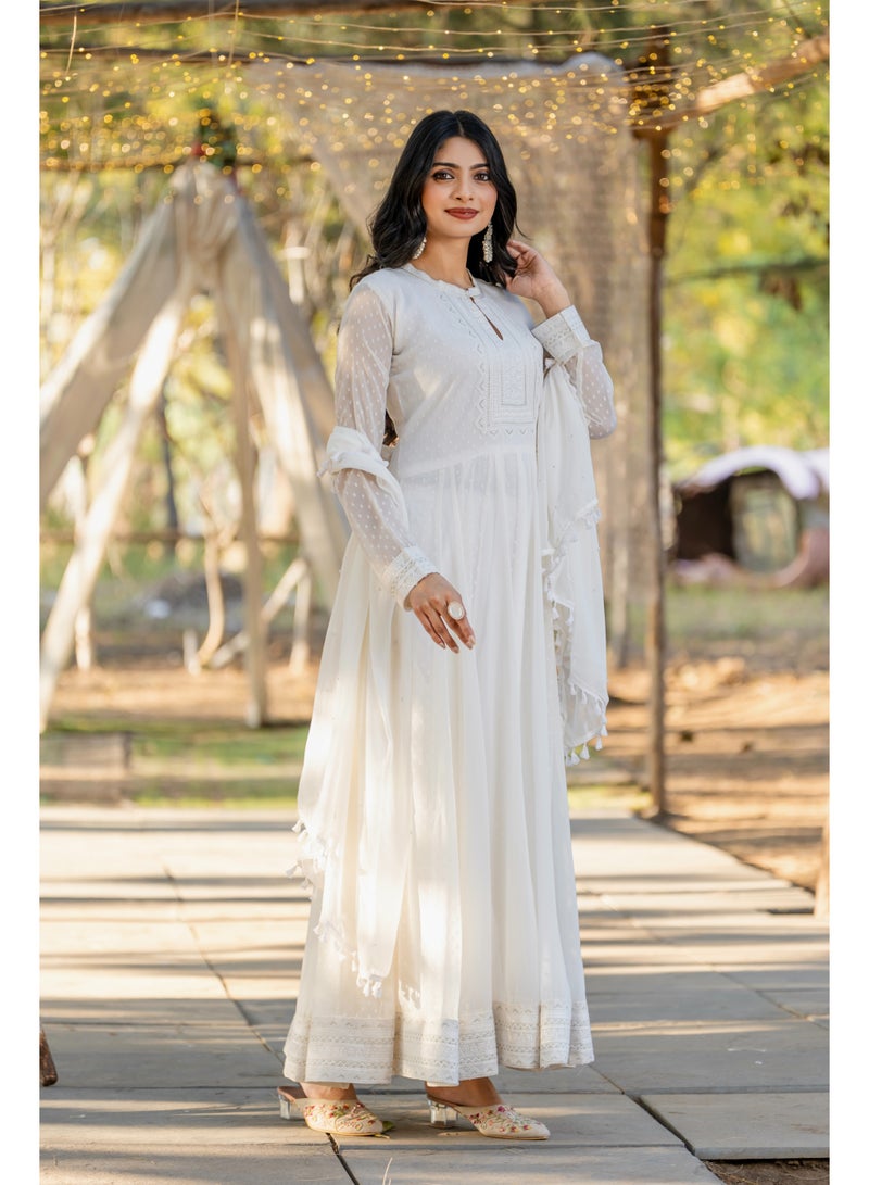 Super Asian Elegant Heavy Faux Georgette Anarkali Gown Set with Dupatta & Bottom – Premium Embroidery & Tassel Work - Image 3