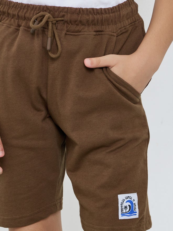 Styli Boys Solid Drawstring Waist Shorts with Badge Detail - Image 3