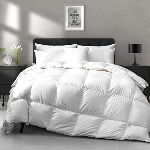 APSMILE All Season Down Feather Fibers Comforter California King Size  UltraSoft High FillPower Hotel Collection Duvet Insert Fluffy Medium Warm Quilt Comforter with Corner Tabs104x96 White