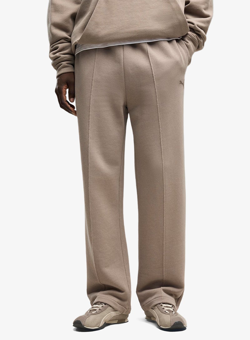PUMA Essential Relaxed Sweatpants - Image 1