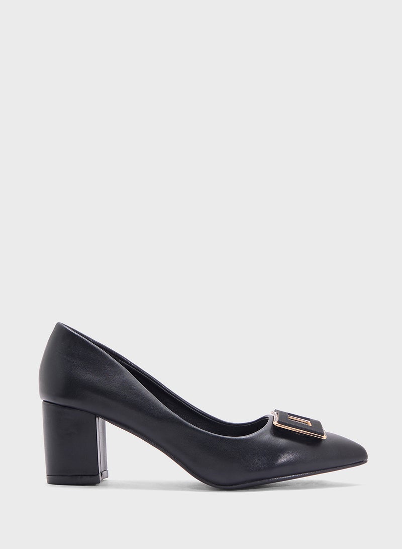 BR Block Heeled Pointed Pump  - Image 1