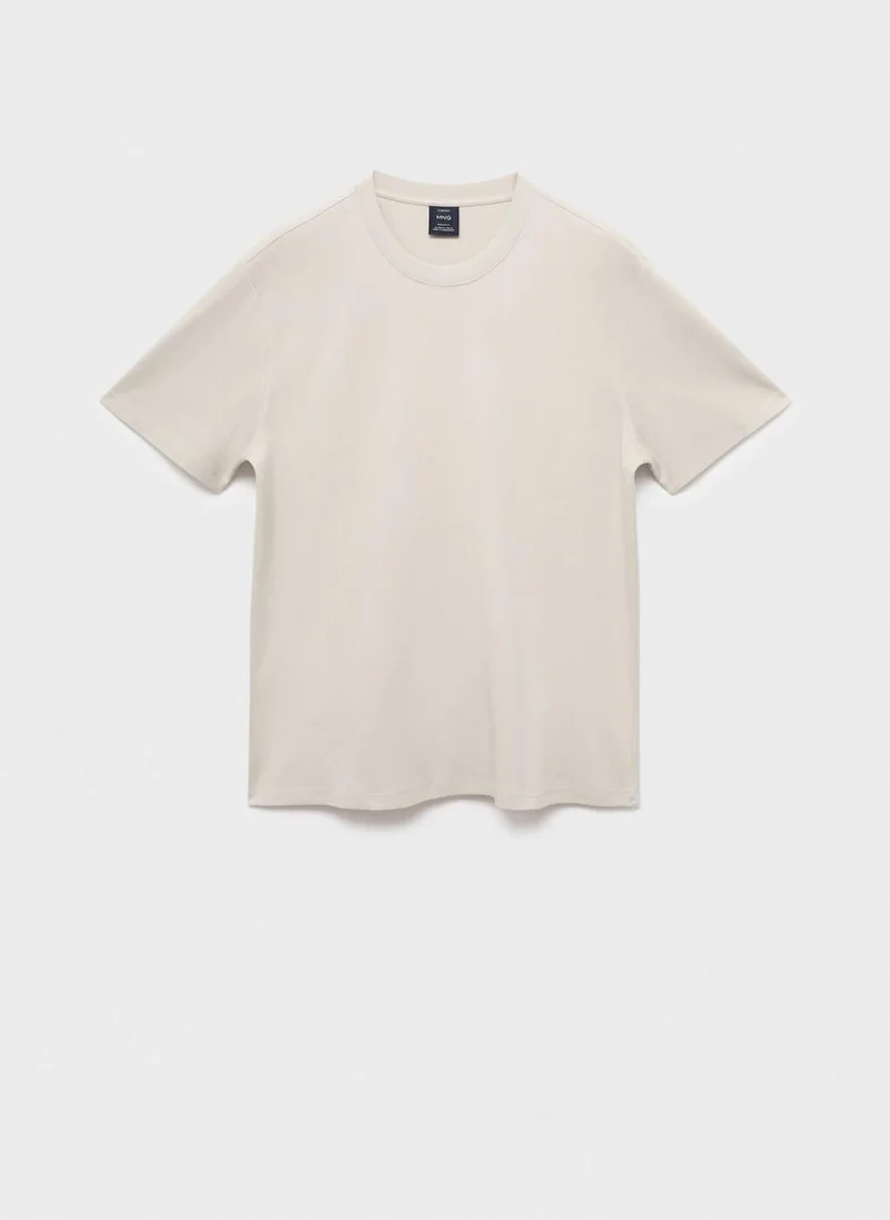 Mango Man  Medium weight regular fit T-shirt for Men | Best Price UAE