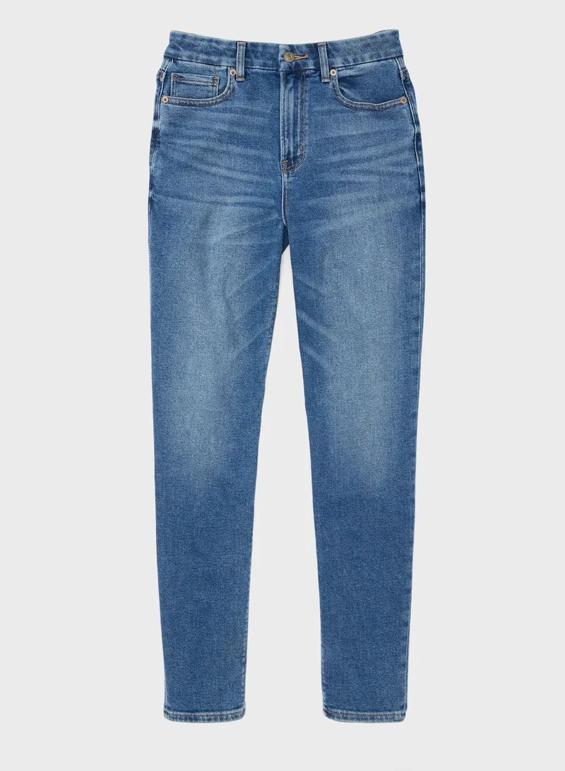 امريكان ايجل Curvy Mom Jeans High Rise