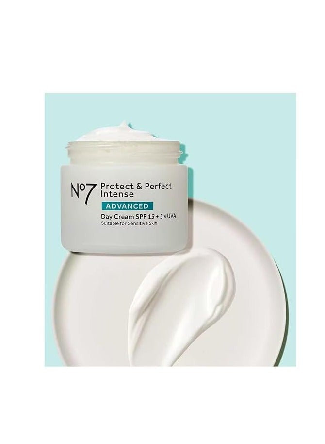 No7 Protect & Perfect Intense Advanced Day Cream by No7 - Image 3