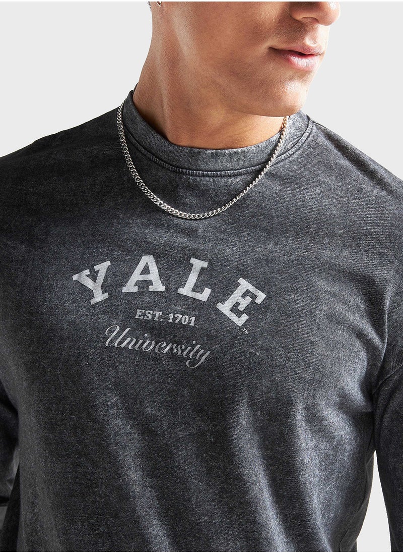 FAV Text Print Crew Neck T-Shirt  - Image 3