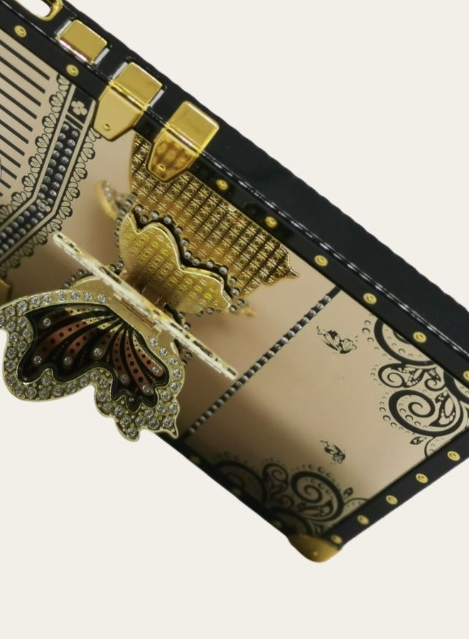 جراب iPhone 16 مربع ذهبي: غطاء فاخر أسود ذهبي مع حامل فراشة - تصميم عصري مقاوم للصدمات والخدش - Image 2