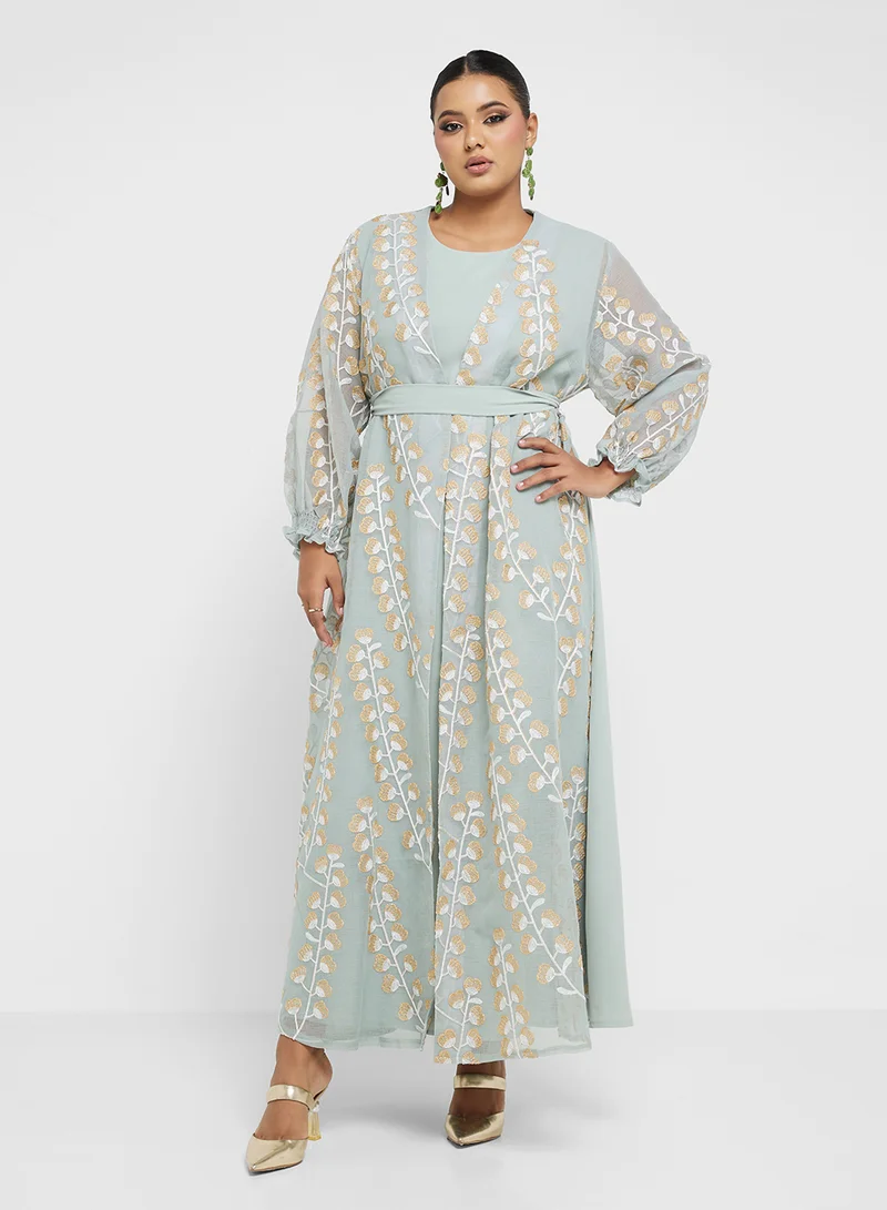 Khizana Plus size open printed abaya