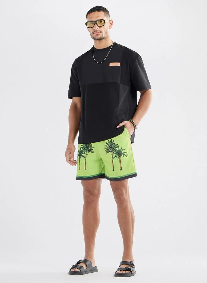 Splash FAV Palm Tree Print Shorts with Drawstring Closure and Pockets