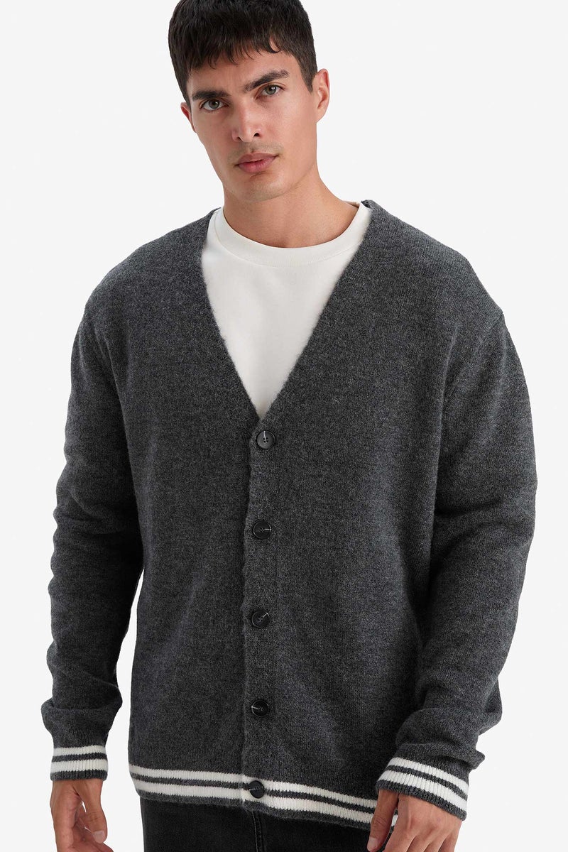 DeFacto Grey Man Relax Fit V-Neck Cardigan Casual - Image 1