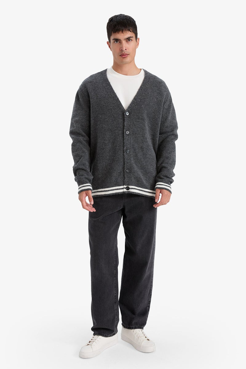 DeFacto Grey Man Relax Fit V-Neck Cardigan Casual - Image 2