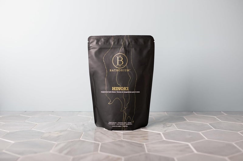 Bathorium Hinoki Mineral Magnesium Chloride Bath Flake Relaxing Bath Soak with Japanese Hinoki Detoxifying pH Balanced for Women Good for Sensitive Skin 26 oz - Image 4