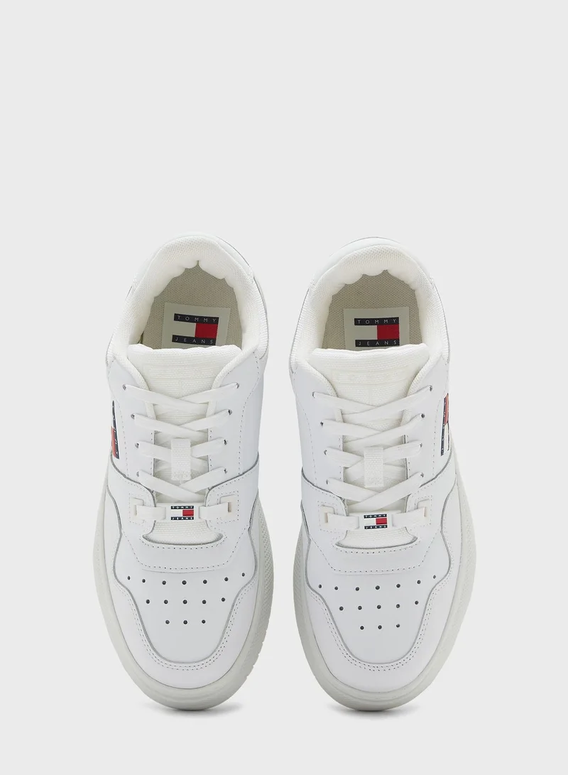 TOMMY JEANS Retro Basket Flatform Low Top Sneakers