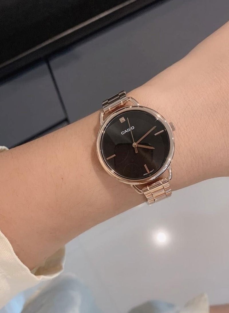 CASIO ساعة يد نسائية أنالوج LTP-E415PG-1CDF - Image 5