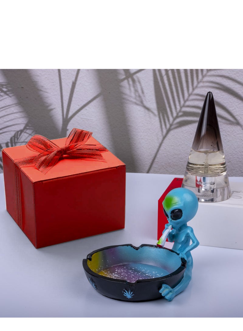 Outdoor Ash Tray, Cool Ashtrays for Cigarettes, Alien Fantasy Ashtray Decor for Home Office, Ornament Gift  - Image 3