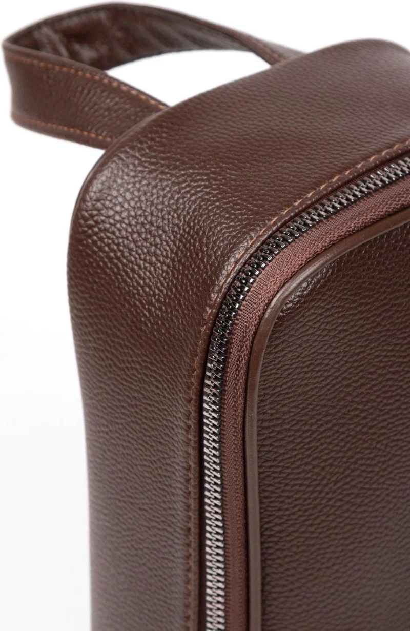 نيويش بولو Brown Clutch Shaving & Makeup Bag
