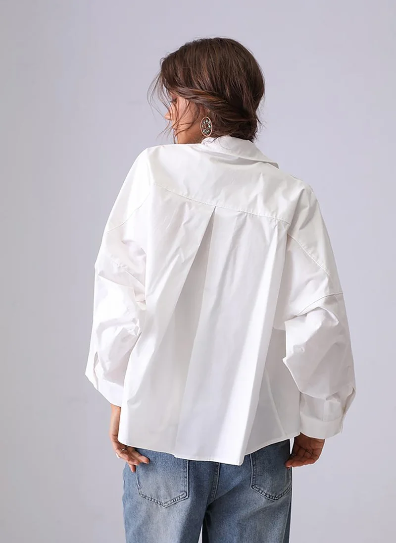 يونيكي White Spread Collar Kimono Sleeves Relaxed Fit Shirt