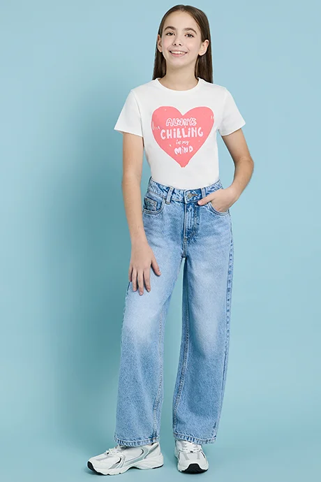 أر أند بي Faded Straight Fit Jeans with Button Closure