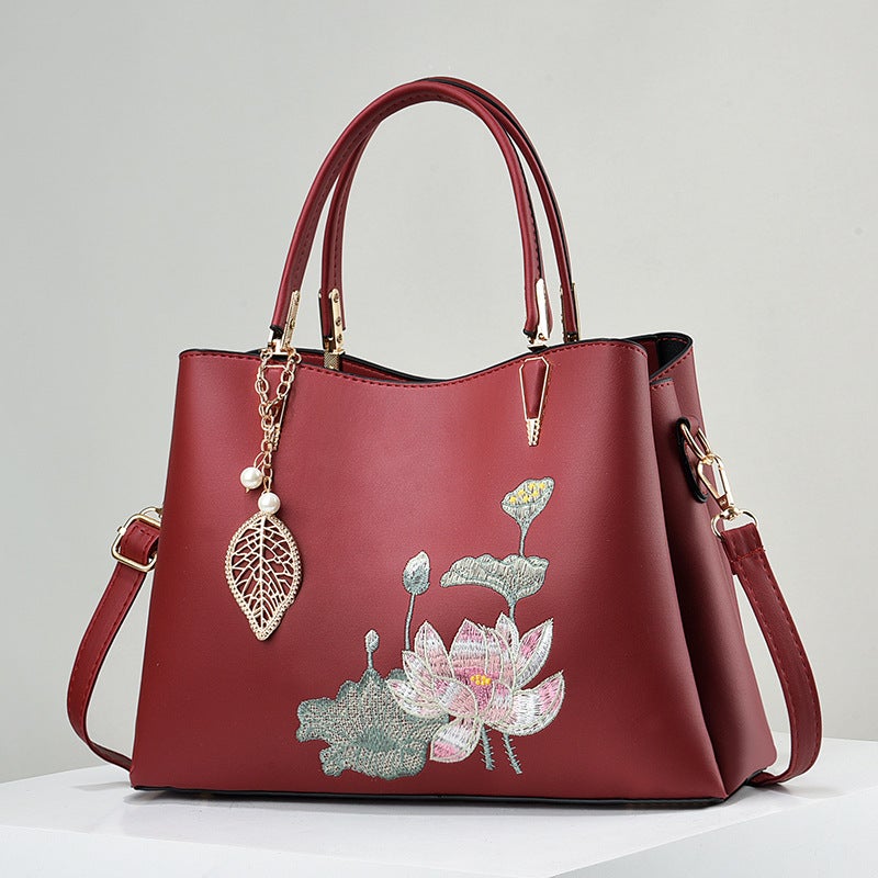 Large Capacity National style embroidered mother bag high-end womens bag handbag 2023 new womens bag elegant high sense White - Image 5