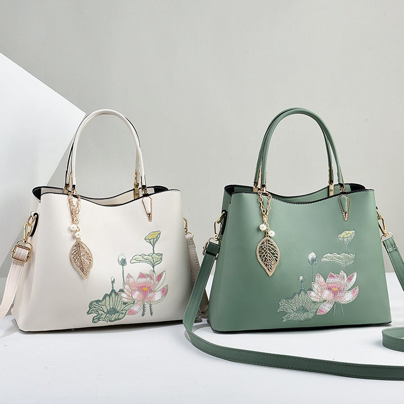 Large Capacity National style embroidered mother bag high-end womens bag handbag 2023 new womens bag elegant high sense White - Image 2