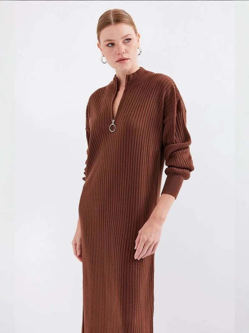 بيغ دارت BDART Textured Knit Dress with Half Turtleneck and Zipper