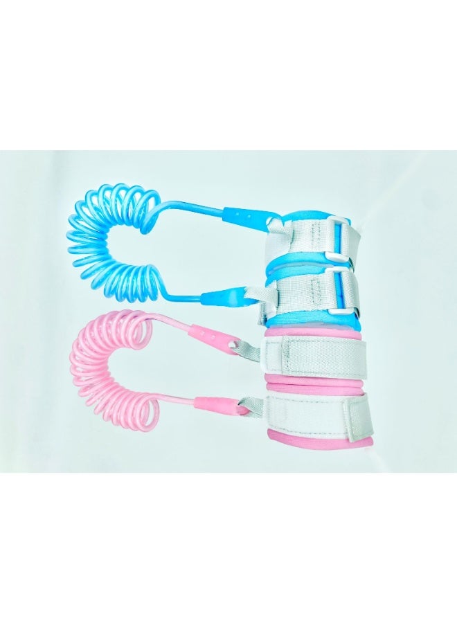 "1.5m Baby Walking Belt with Flexible Spiral Wire and Adjustable Comfortable Wrist Cuff - Anti-Lost Harness for Kids in Blue/Pink - Image 5