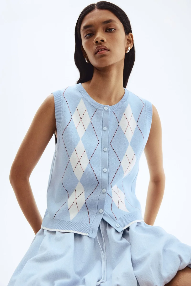 اتش اند ام صدرية ناعمة من نسيج محبوك