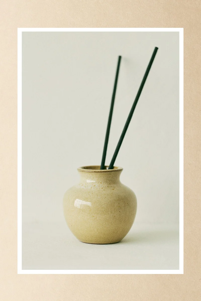 اتش اند ام أعواد معطرة - عبوة من 6 قطع