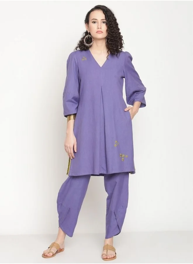 Abhishti Very Peri V-Neck Flared Embroidered Kurta