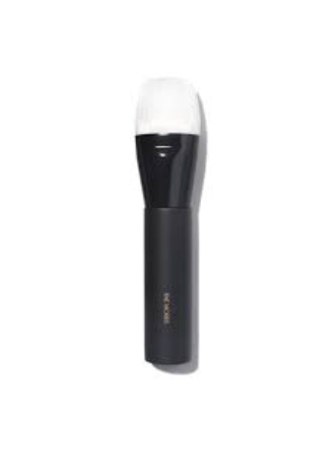 RAE MORRIS #23 Liquid Foundation 1 piece - Image 1