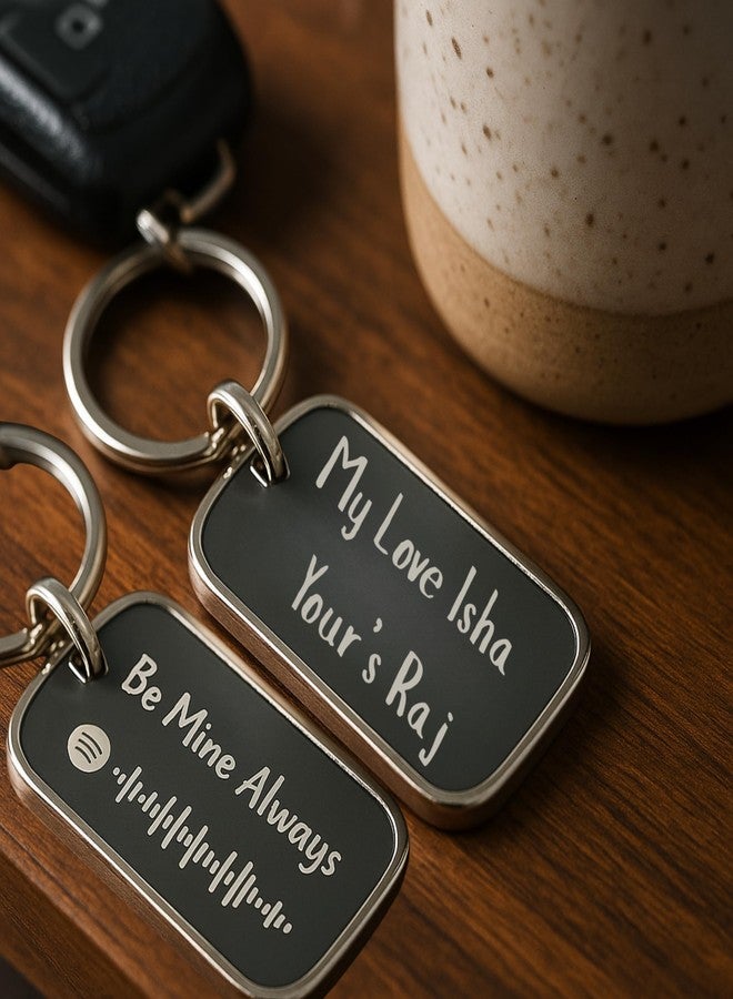 Tinydabba سلسلة مفاتيح معدنية تحمل رمز سبوتيفاي مخصص من tinydabba - رسالة واسم محفوران حسب الطلب - هدية مميزة له أو لها - امسح ضوئيًا لتشغيل الأغنية أو قائمة التشغيل - هدية مثالية للذكرى السنوية، عيد الميلاد، أو عيد الحب - Image 1