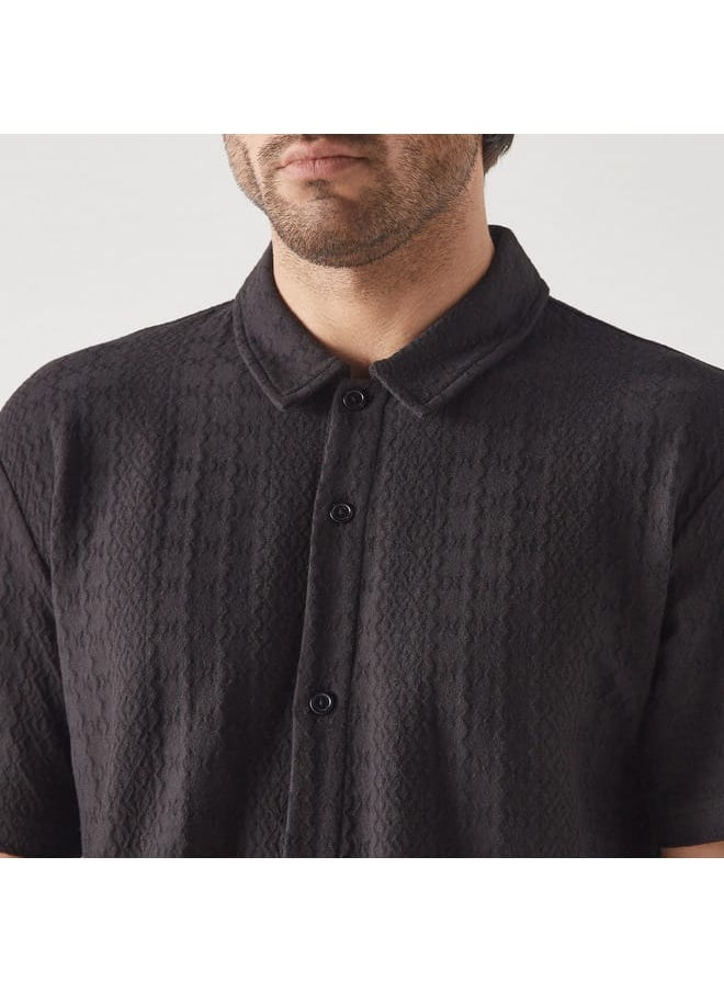 Iconic - Iconic Textured Shirt with Short Sleeves - Image 1