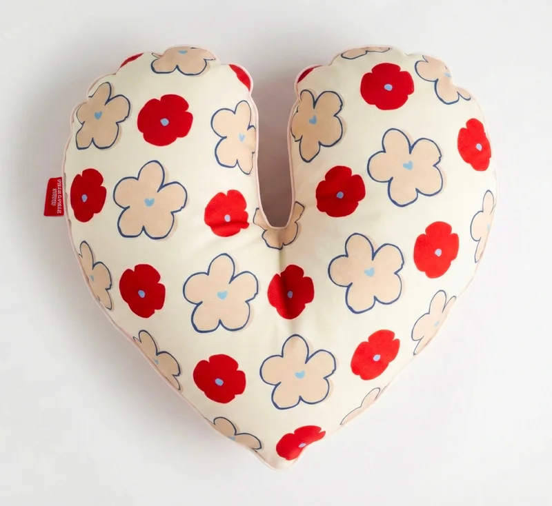 FILLE A FILLE bloom heart pillow
