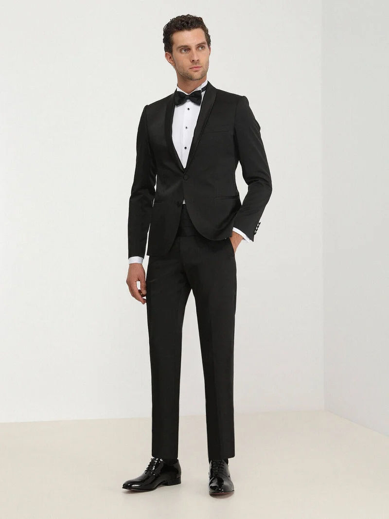 كيب Black Patterned Slim Fit Shawl Collar Woven Tuxedo Suit