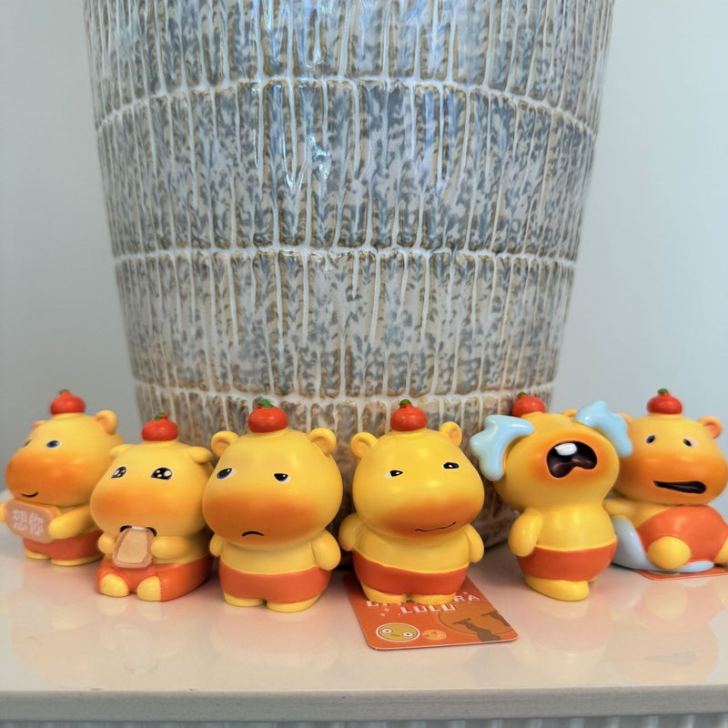 Cute Capybara Blind Box Figure, Desktop Decoration, Toy Wholesale - Image 1