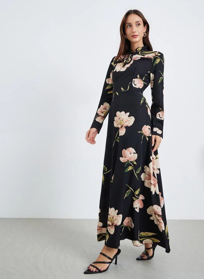 Take Two Women Floral Printed Tie-up Neck Maxi Dress