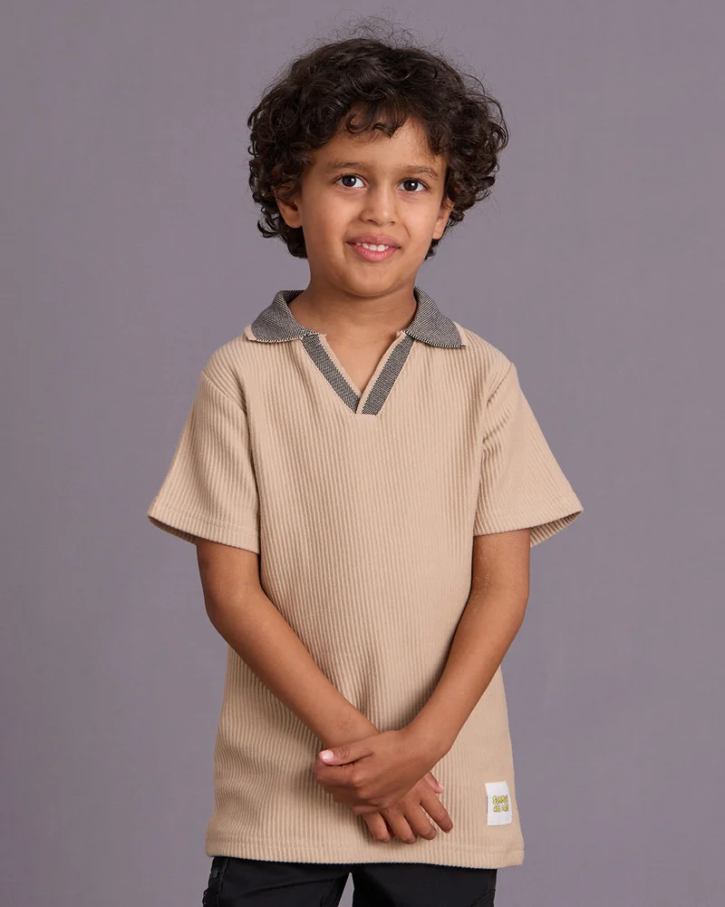 ردتاغ Boys Beige Embellished Polo T-Shirt